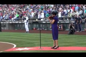 Anne Akiko Meyers Performs the National Anthem